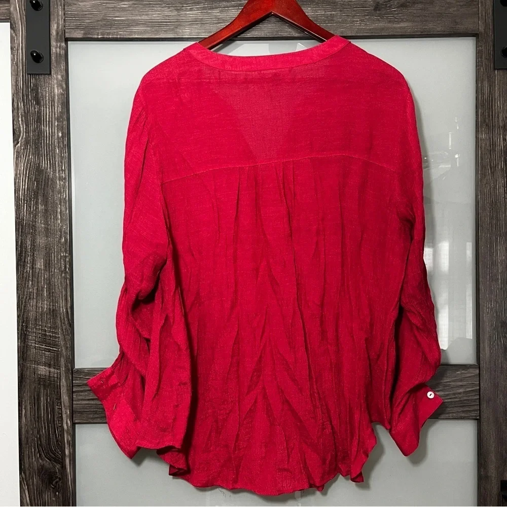 Zac & Rachel Gauzy Red Button Up Roll Tab Sleeves Women's 2X - Picture 2 of 8